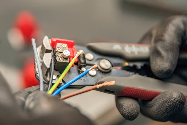 Best Circuit Breaker Repair  in Island Park, NY